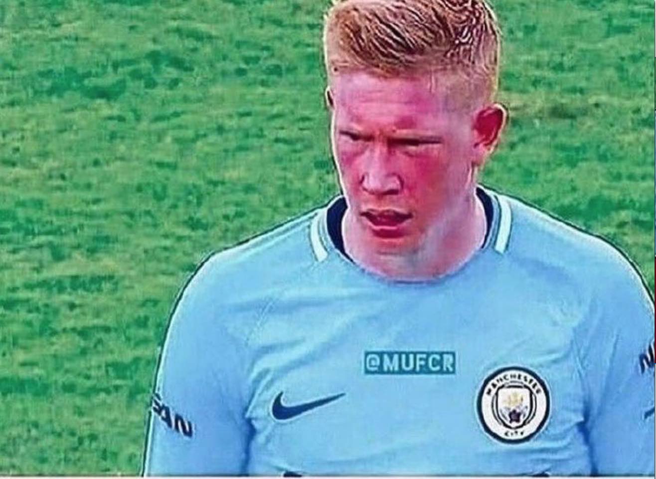 后腰全场传球成功率达 92%，表现全面